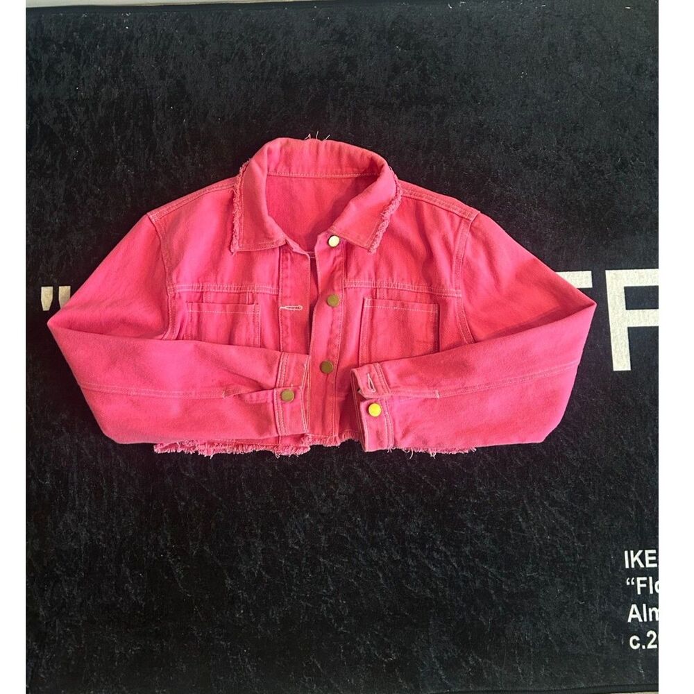 Women's Hot Pink Cropped Raw Hem Denim Jacket